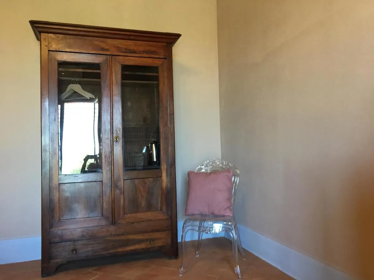 Cordella In Valdorcia Truffle And Olive Oil Resort Montalcino 0*,  Italy