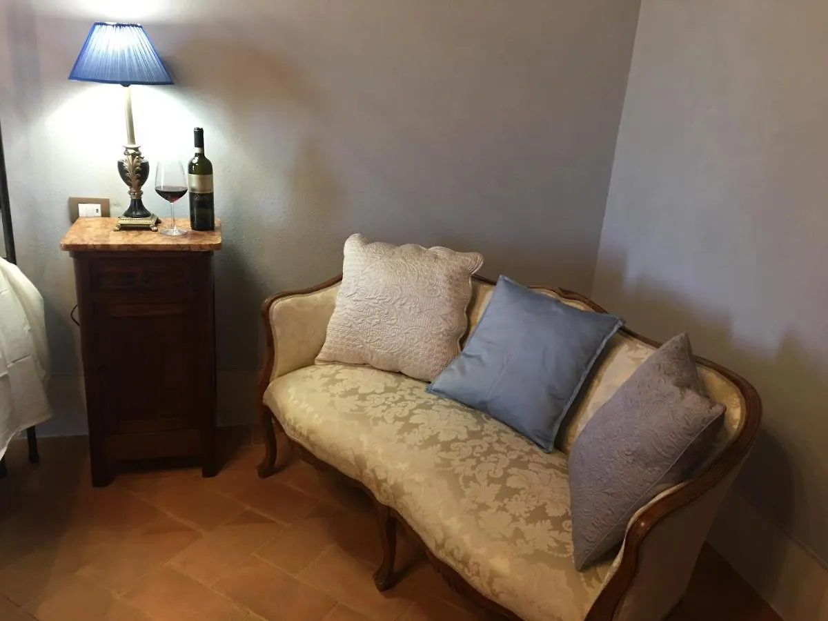 Cordella In Valdorcia Truffle And Olive Oil Resort Montalcino