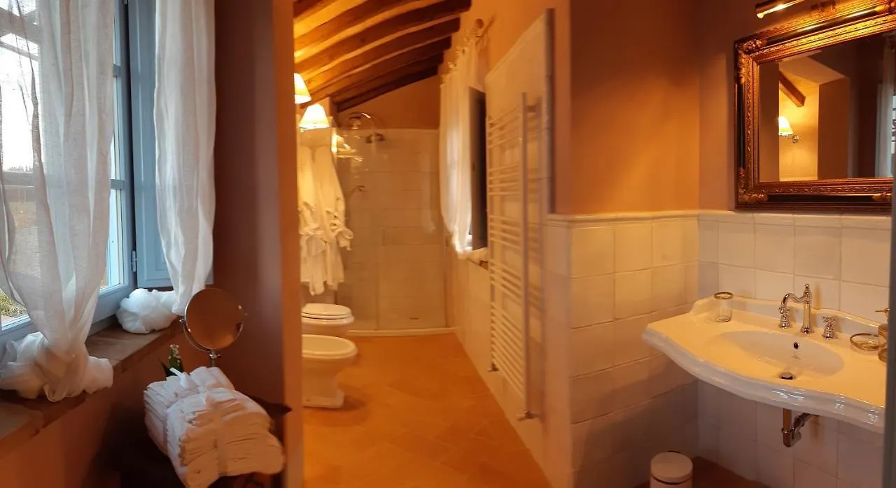 Cordella In Valdorcia Truffle And Olive Oil Resort Montalcino